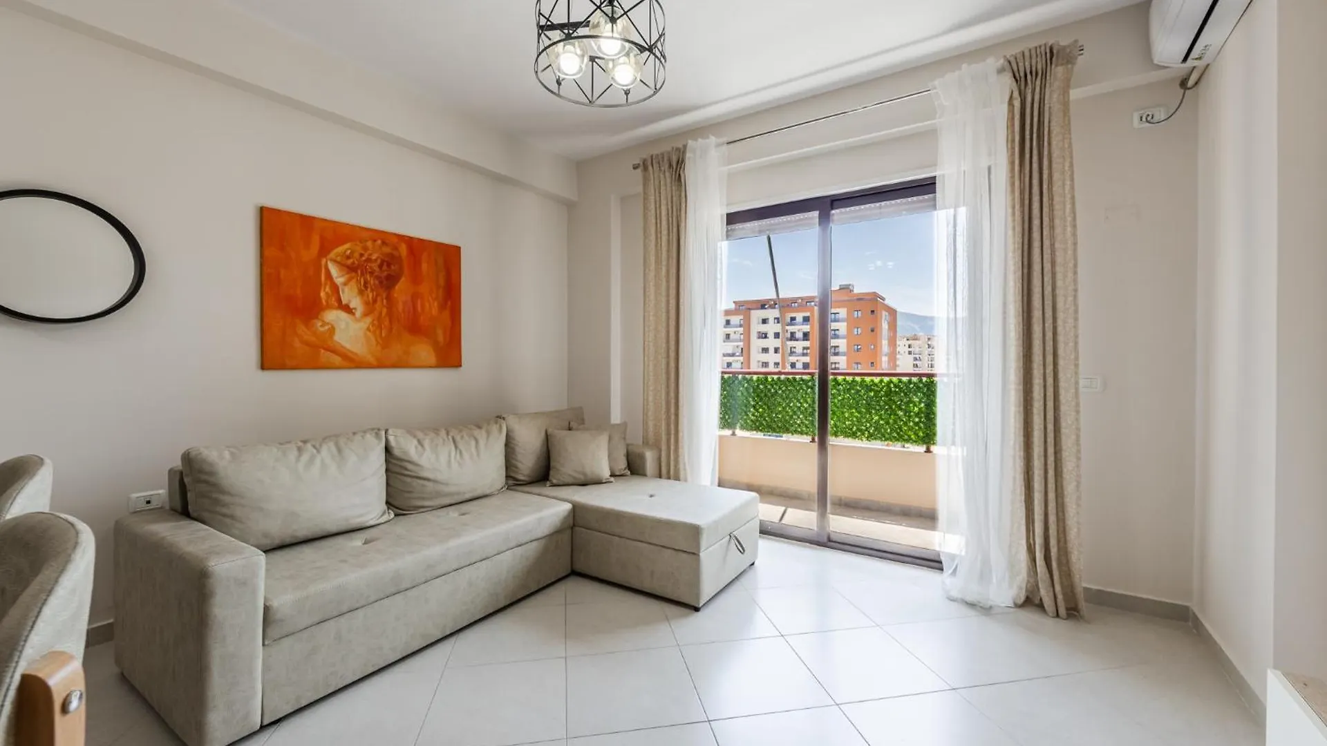 Ivory Rose Apartment Wlora 0*,